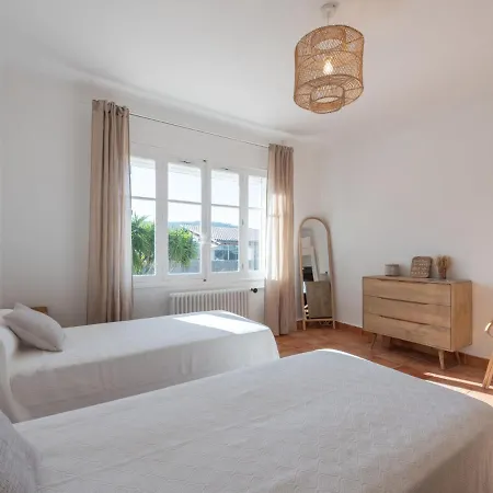 Lou Niou By Interhome Saint-Tropez