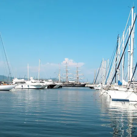 Lou Niou By Interhome