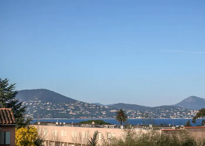 Lou Niou By Interhome Saint-Tropez